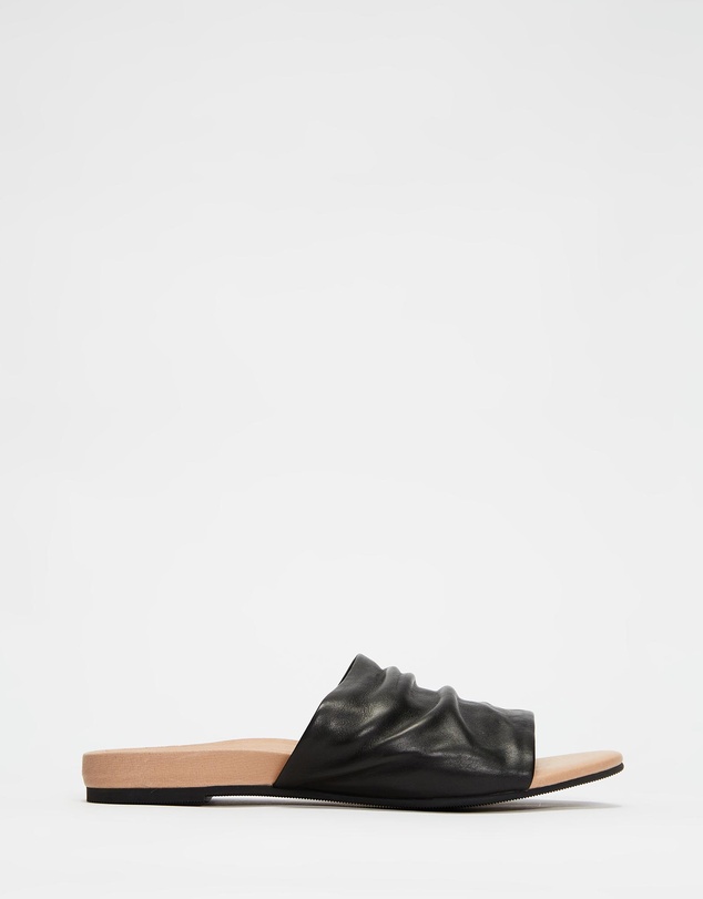Mia Vita - Maple Slide - Black