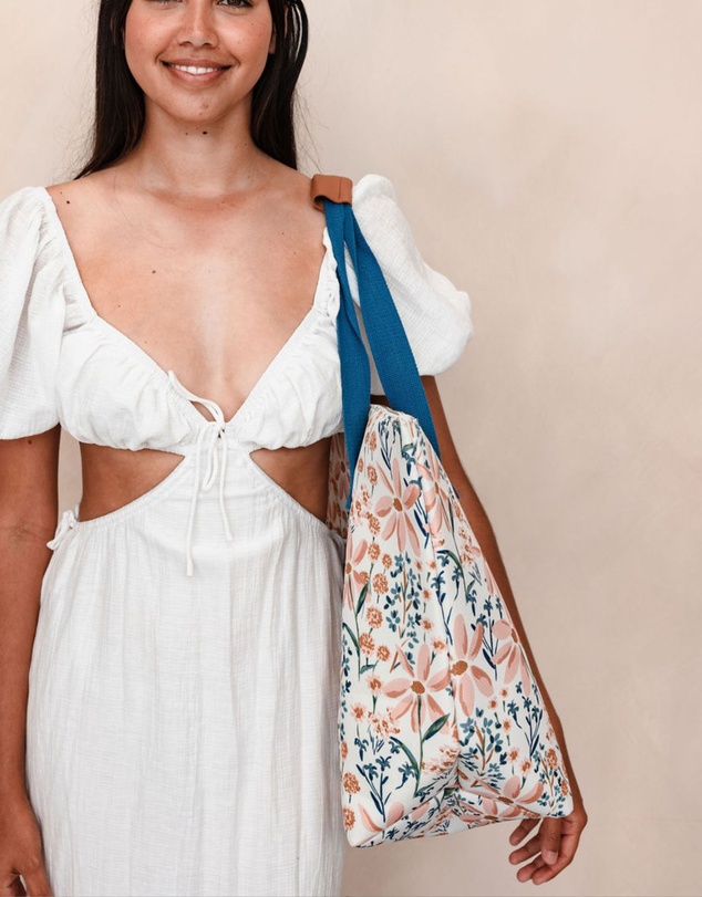 Sky Gazer - The Anywhere Beach Bag- Yamba