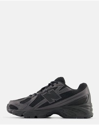 New Balance - 740 Grade School