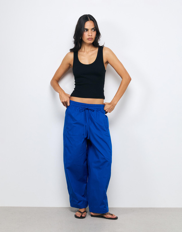 AERE - Organic Cotton Barrel Leg Pants