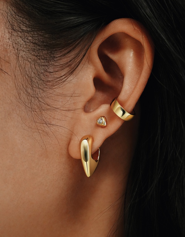 Ania Haie - Ania Haie Gold Sparkling Shield Stud Earrings