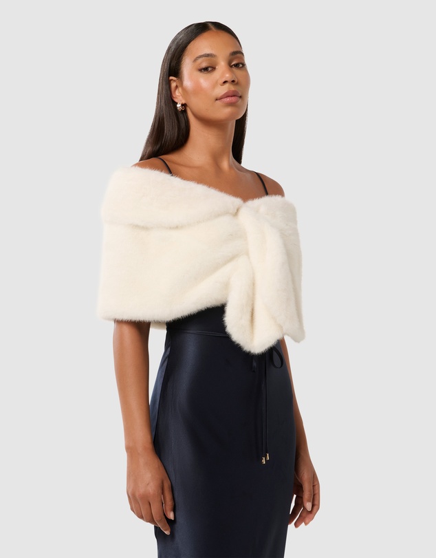 Forever New - Felicity Faux Fur Wrap