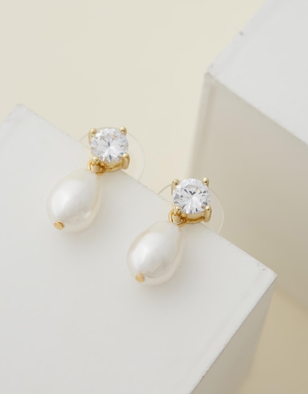 Stephanie Browne - Twinkle Pearl Earrings