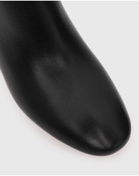 Betts - Arlington Knee High Boots