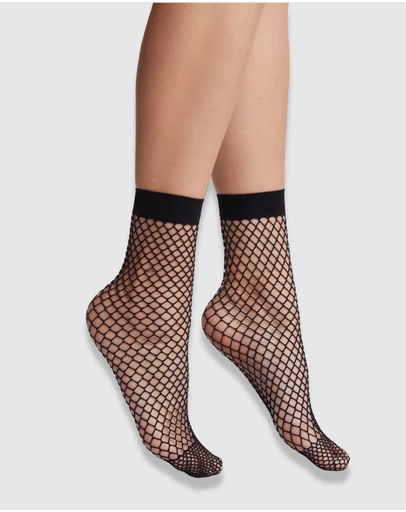 High Heel Jungle - Catch Em Fishnet Socks