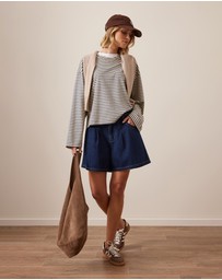 Ceres Life - Pearl Pleat Short