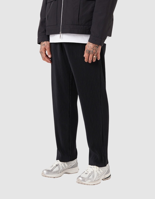 Zanerobe - Pleated Pant Black