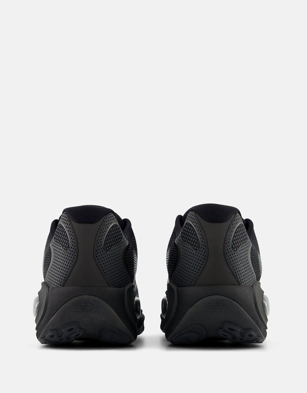 New Balance - AC Runner (Wide Fit) - Men's