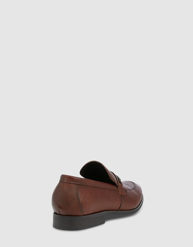 yd. - Riccardo Textured Leather Loafer