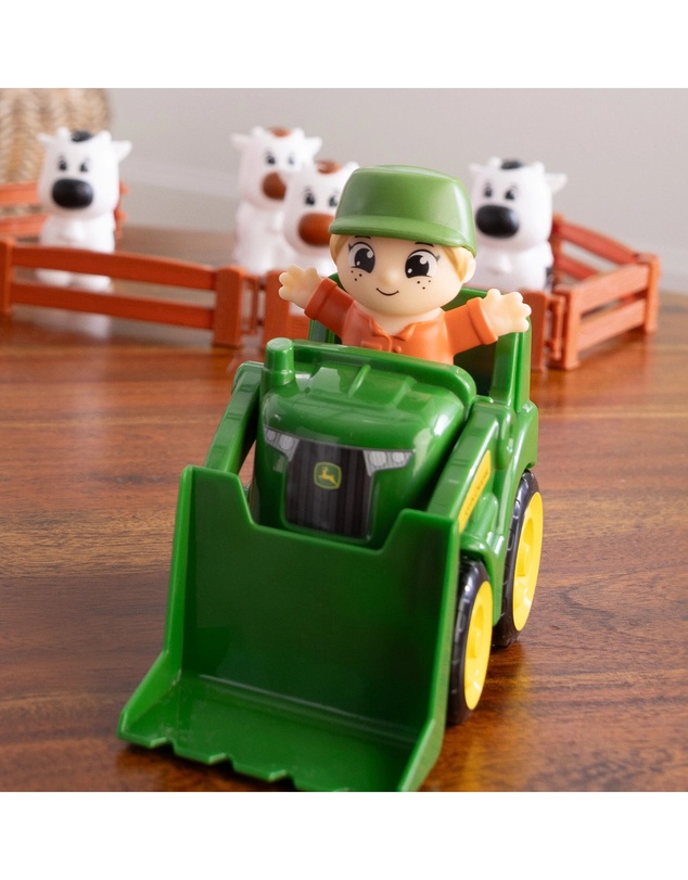 John Deere - The Cows are Out Farm Set