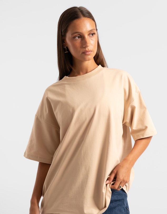 Active Basics - Oversized Tee