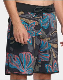 Volcom - Mens Infuse Scallop Mod 19