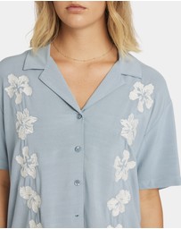 Volcom - Womens Tropicali Shor Sleeve Shirt