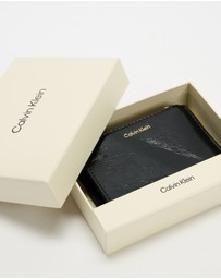 Calvin Klein - Foil Logo Glossy Double Zip Cardcase