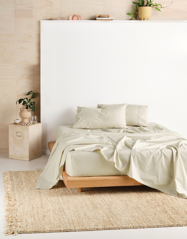 Linen House - Vienna 300TC Cotton Percale Fitted Sheet 50cm