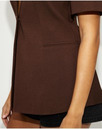 Dazie - Skye Short Sleeve Blazer Jacket