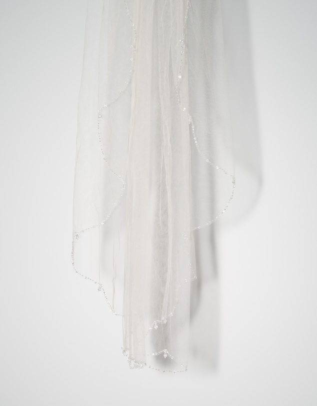 Ivory Knot - Sana Veil