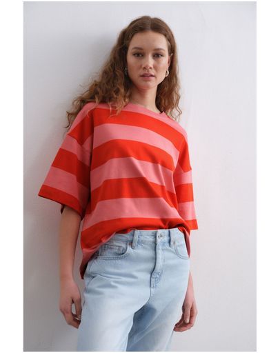 Red/Pink