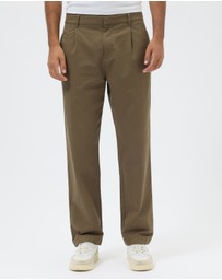 AERE - Pleated Slim Cotton Chinos