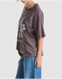 Wrangler - Floral Fade Boxy Slouch T-Shirt