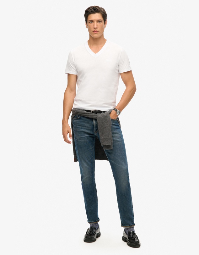 Superdry - Essential Logo Embroidered Vee Slim Fit Tee