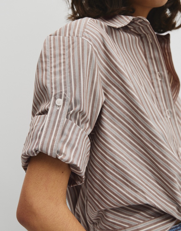 Country Road - Twist Crop Shirt