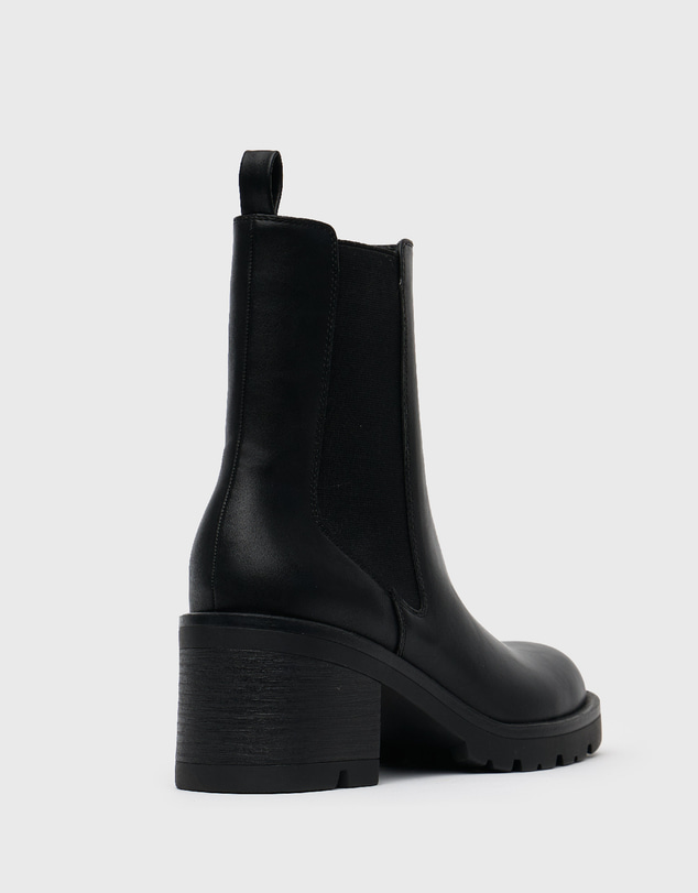 Betts - Saint Platform Chelsea Boots