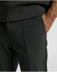 Calibre - Technical Knit Pintucked Pants Khaki