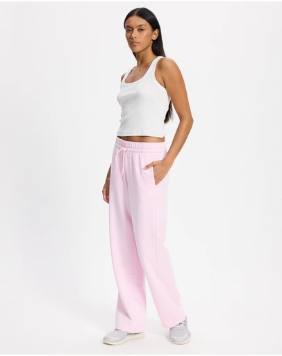adidas Sportswear - Essentials Small Logo Feel Cozy Pants