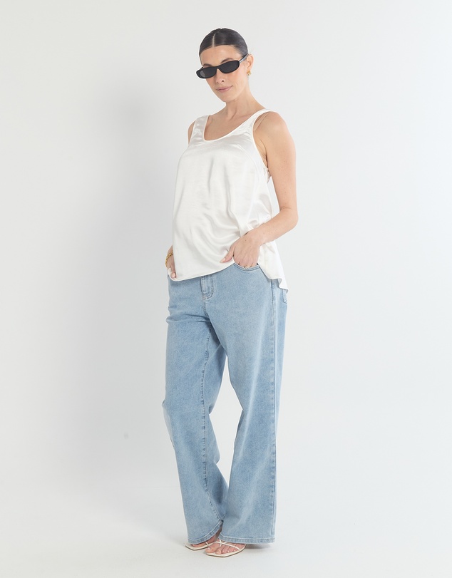 Soon Maternity - Relaxed Wide Leg Jeans