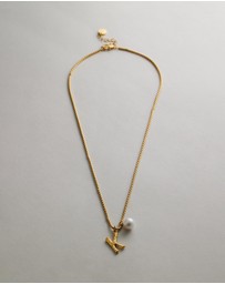 Zahar - Pearl Letter K Necklace