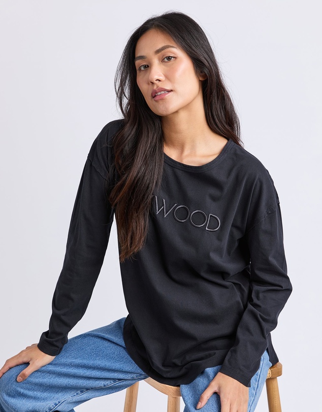 Foxwood - Standard Long Sleeve Black