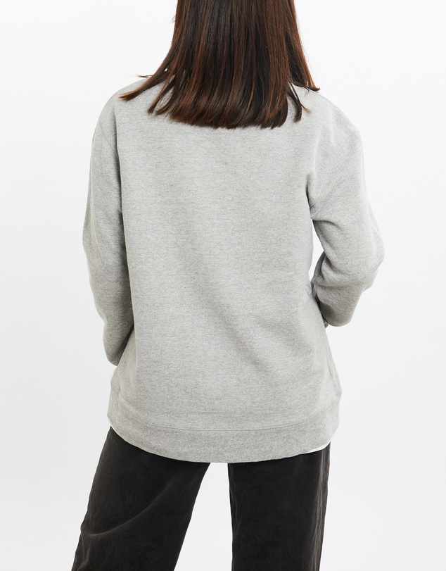 Vintage by The Real Deal - Pre Loved - Vintage Tommy Hilfiger Sweatshirt