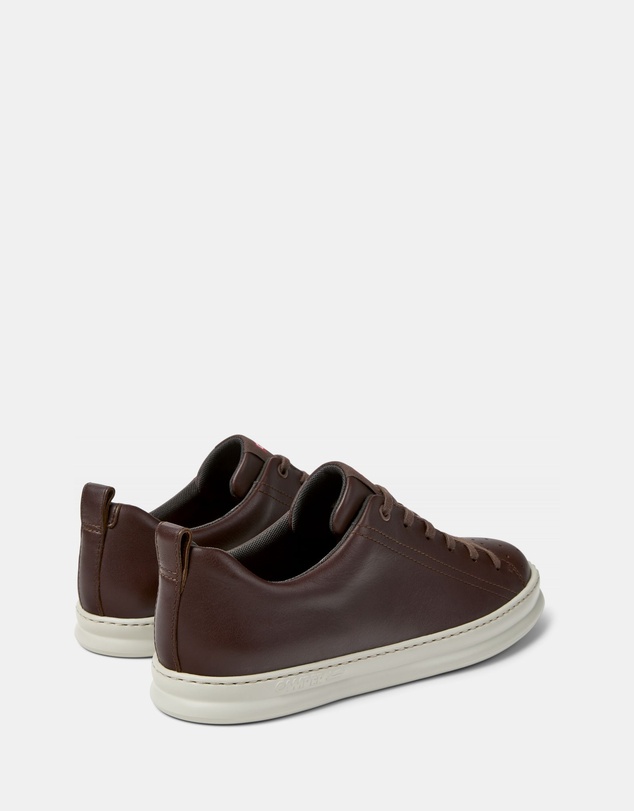 Camper - Runner Four