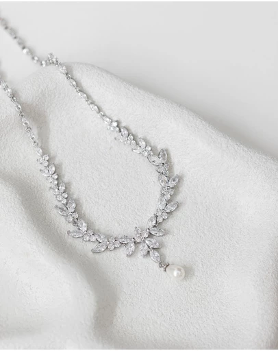 The White Collection - Courtney Pearl - Classic Silver Pearl Bridal Necklace