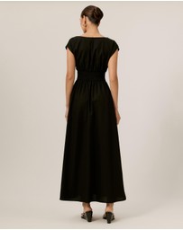 Tussah - Brooke Boat Neck Midi Dress