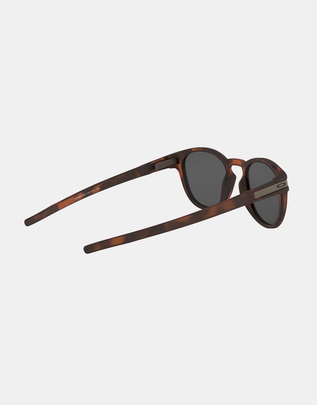Oakley - Latch