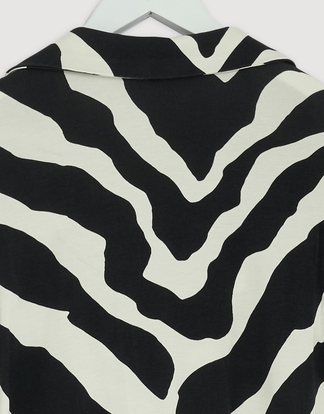 Revibe - Repaired Lover Bianca Plunge Top - AU 10