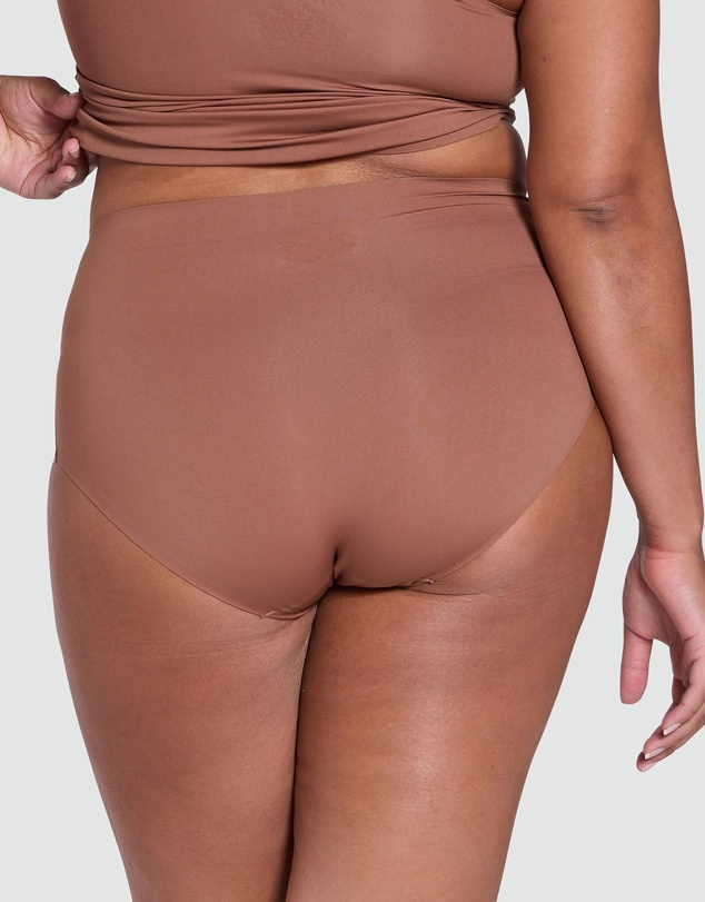 Hush Hush - Smooth Brief