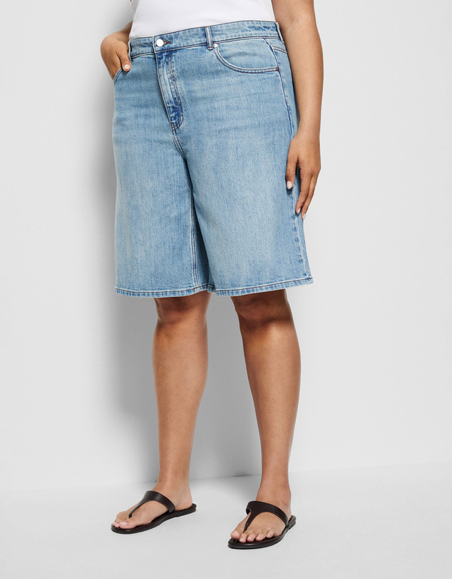 Commonry - Girlfriend Denim Short