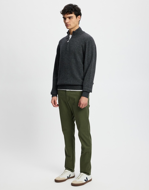 Tommy Hilfiger - 1985 Essential Bleecker Slim Fit Chinos