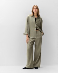 UNISON - The Classic Oversized Linen Shirt