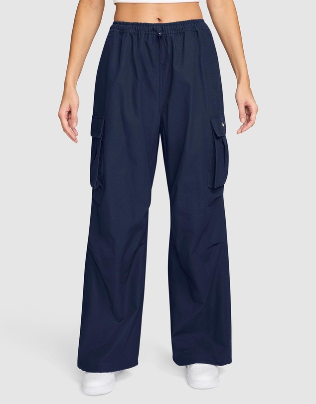 Nike - Sportswear Mid-Rise Oversized Woven Cargo Pants