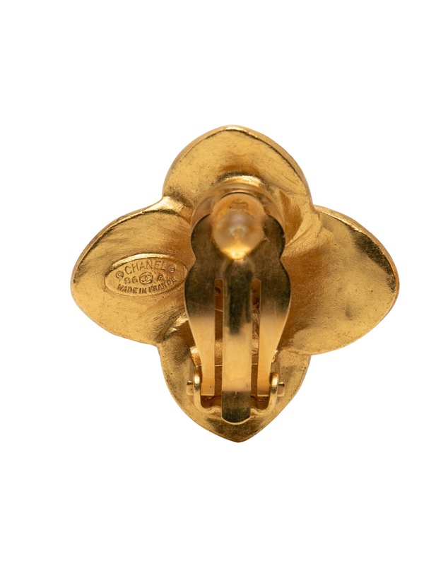Pre-Loved by Azura Reborn - Pre-Loved CC Gold Plated Clover Clip On Earrings