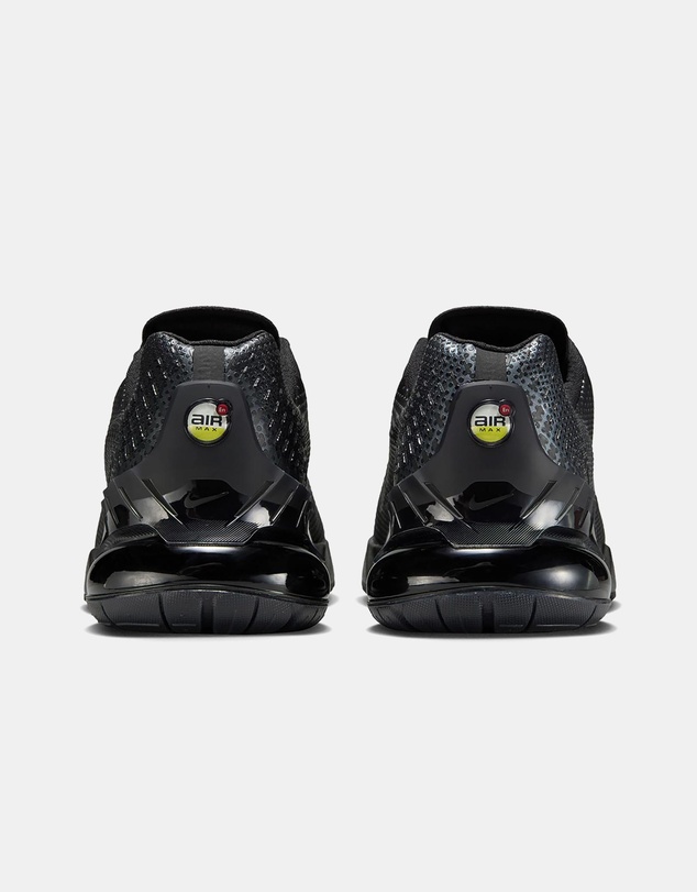 Nike - Air Max Phoenix - Men's