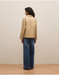 Trenery - Cotton Twill Cropped Trench Coat in Dark Camel