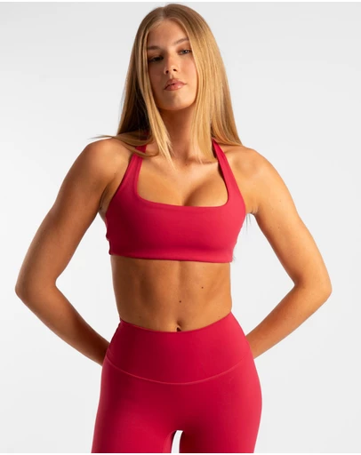 Active Basics - Sculpt Halter Crop