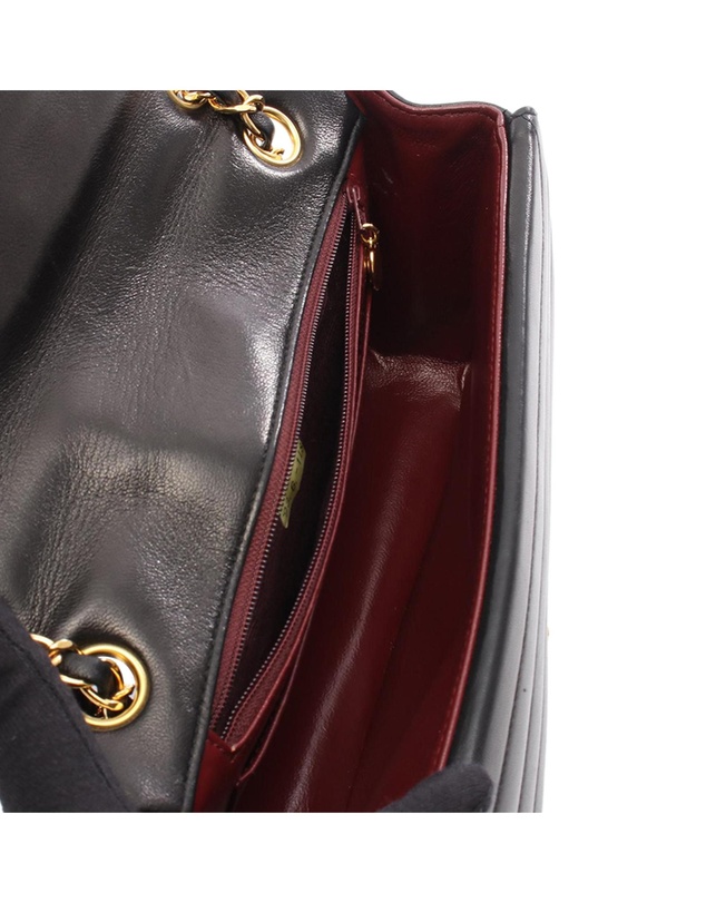 Pre-Loved by Azura Reborn - Pre-Loved CC Horizontal Quilted Lambskin Flap Bag
