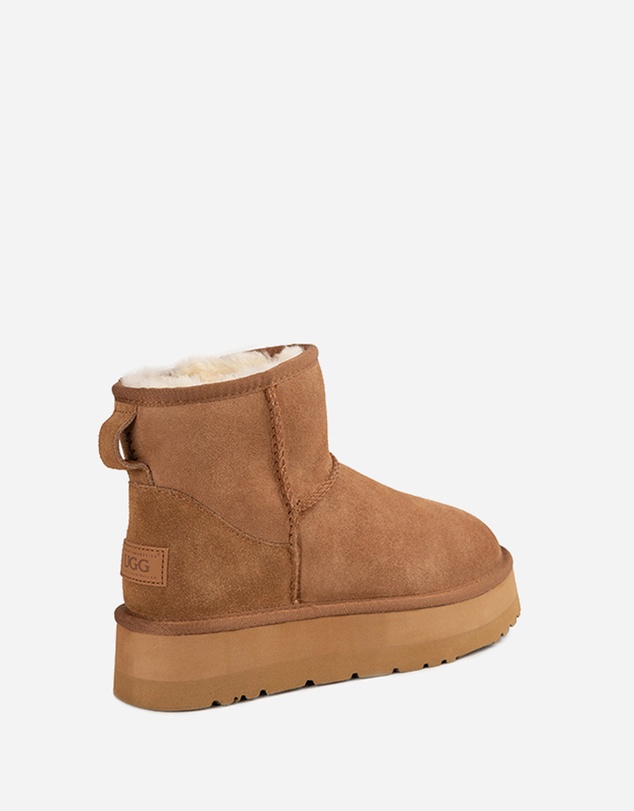 Ozwear Connection Uggs - Ugg Classic Platform Mini Boots (Water Resistant)