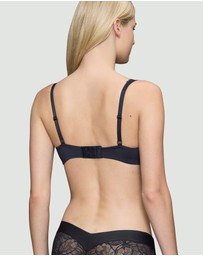 Triumph - Body Make-Up Illusion Lace Balconette Bra